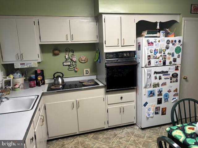 3165 Oak Road Huntingdon Valley, PA 19006 - Photo 13 of 27 Kitchen