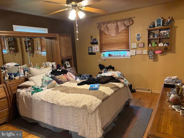 3165 Oak Road Huntingdon Valley, PA 19006 - Photo 22 of 27 Bedroom