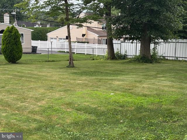3165 Oak Road Huntingdon Valley, PA 19006 - Photo 10 of 27 Rear yard
