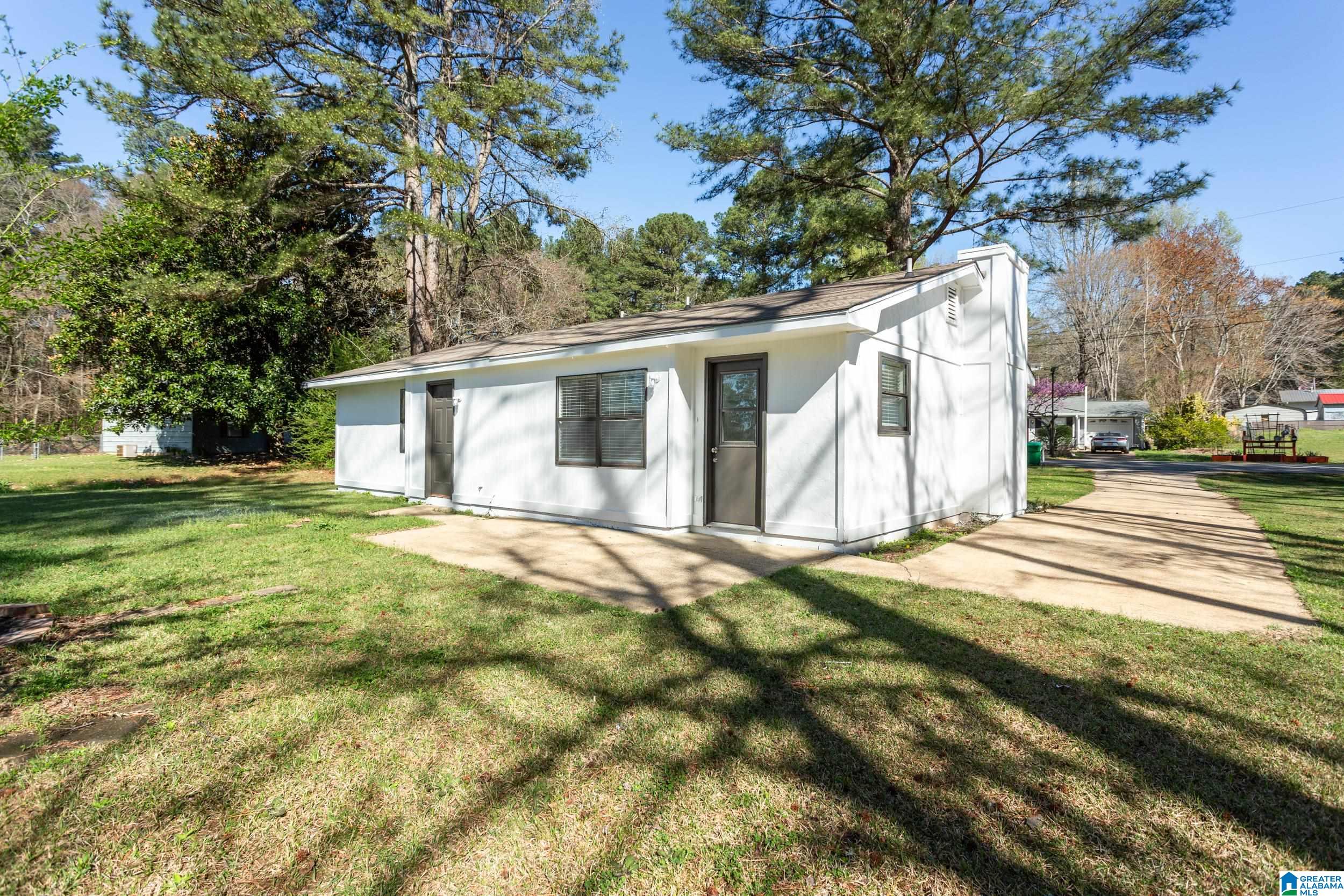 1502 Fillys Run Weaver, AL 36277 - Photo 31 of 32