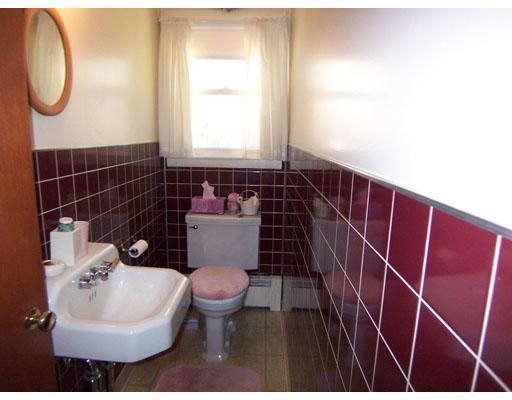 110 Silver Road Bangor, ME 04401 - Photo 7 of 25 Bathroom.