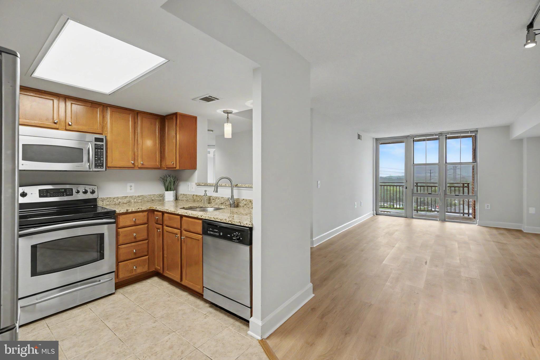 11800 Sunset Hills Road, Unit 705 Reston, VA 20190 - Photo 8 of 56