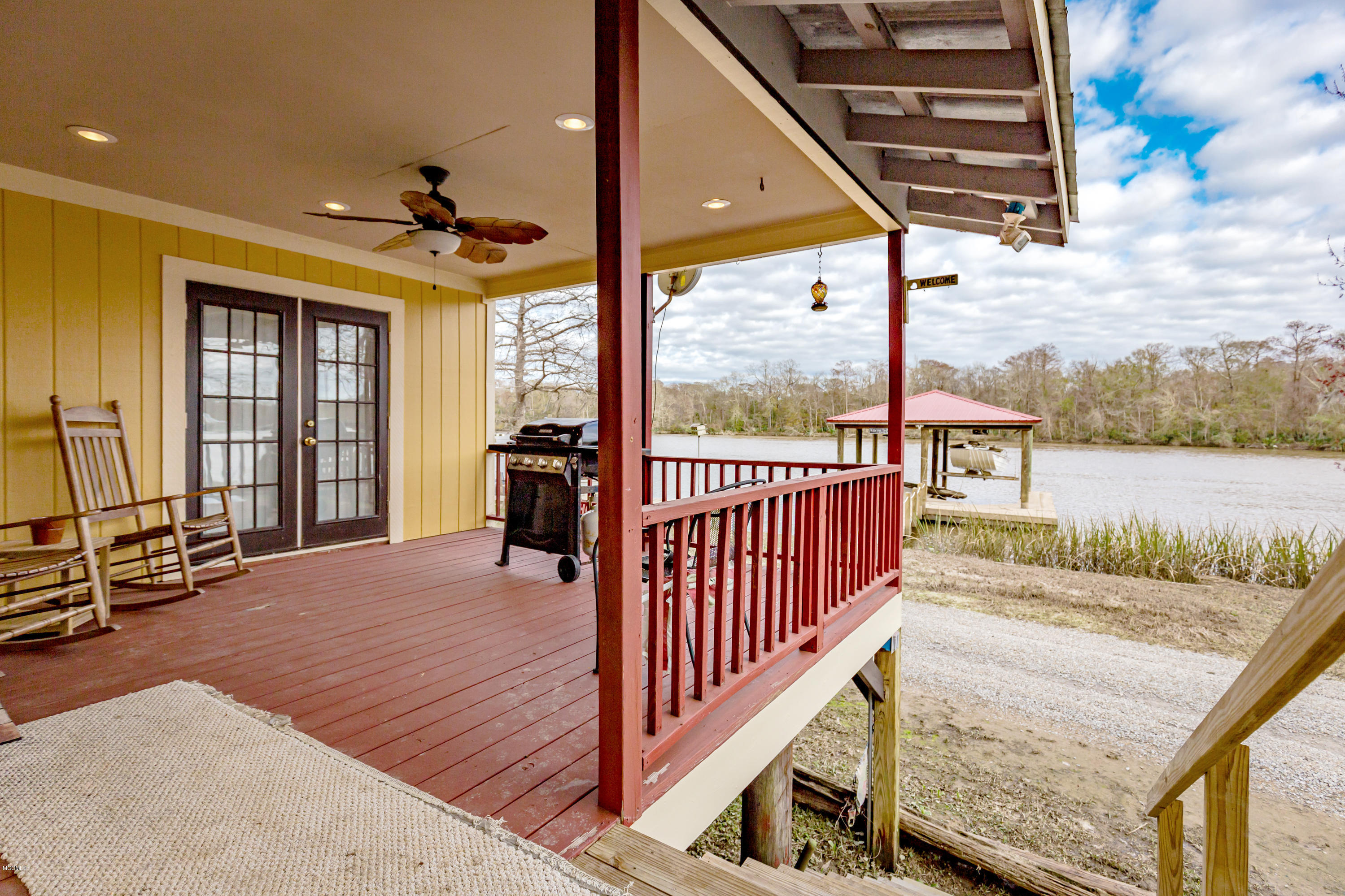 11617 Poticaw Landing Road Vancleave, MS 39565 - Photo 6 of 42 IMG_2161