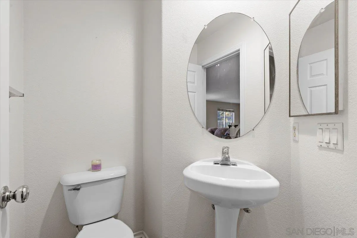 609 Jacks Creek Road Escondido, CA 92027 - Photo 4 of 42