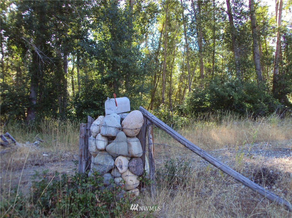 9 Rader Road Winthrop, WA 98862 - Photo 15 of 17 Gallery Image 15