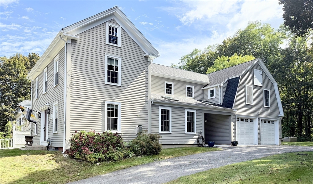 52 Andover Street Georgetown, MA 01833 - Photo 2 of 38