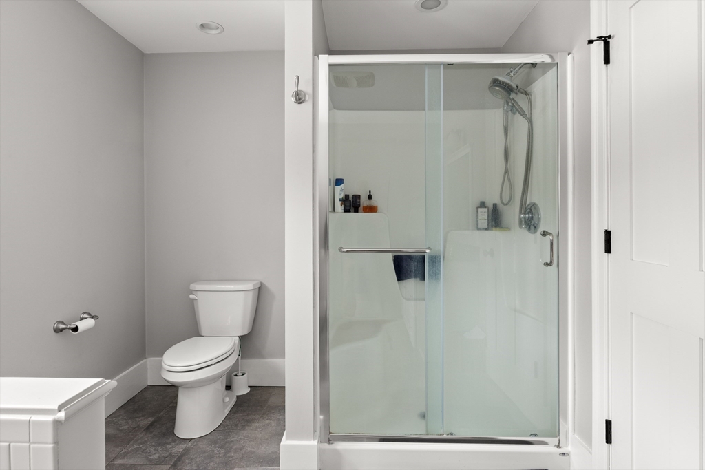 52 Andover Street Georgetown, MA 01833 - Photo 25 of 38