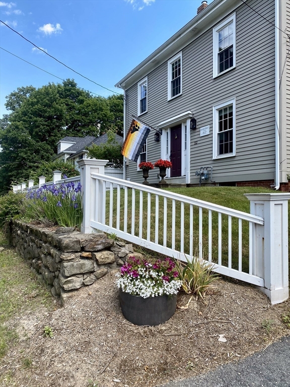 52 Andover Street Georgetown, MA 01833 - Photo 34 of 38