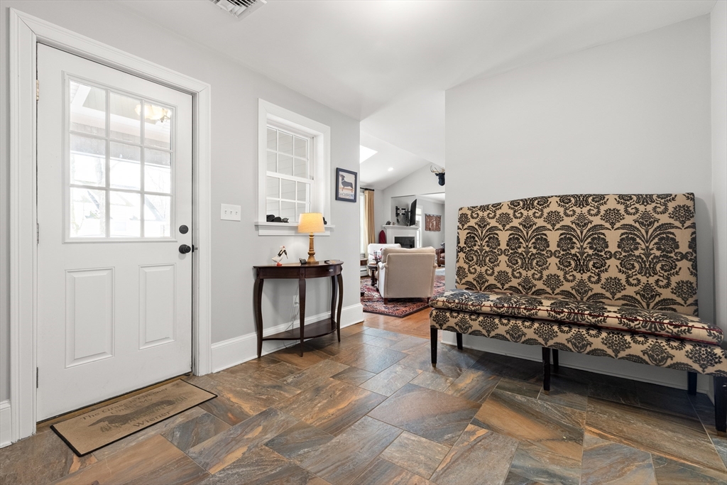 52 Andover Street Georgetown, MA 01833 - Photo 6 of 38