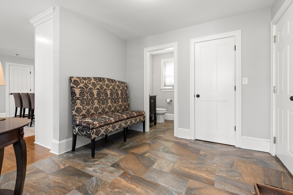 52 Andover Street Georgetown, MA 01833 - Photo 7 of 38