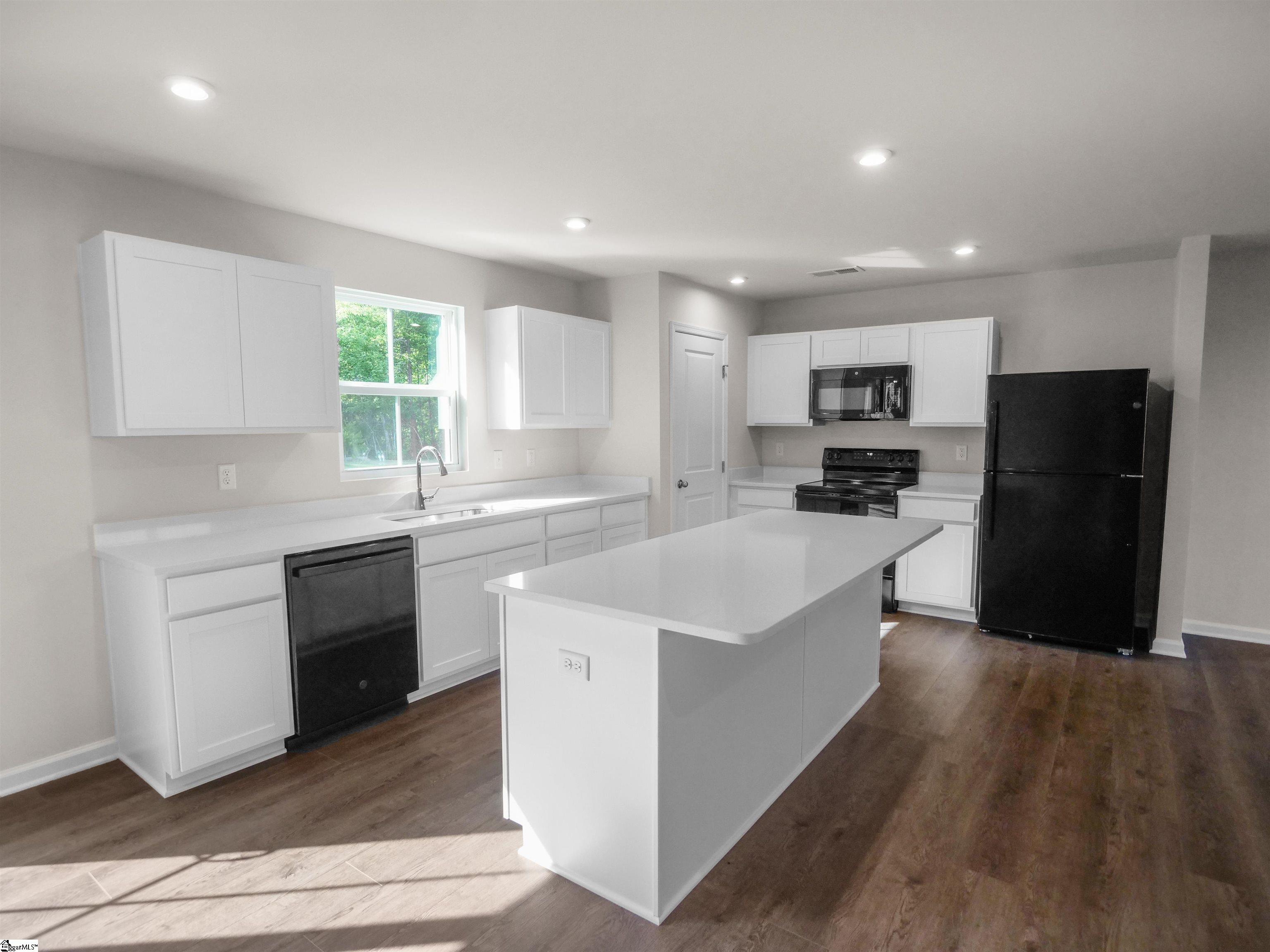 789 Baker Way Moore, SC 29369 - Photo 5 of 39