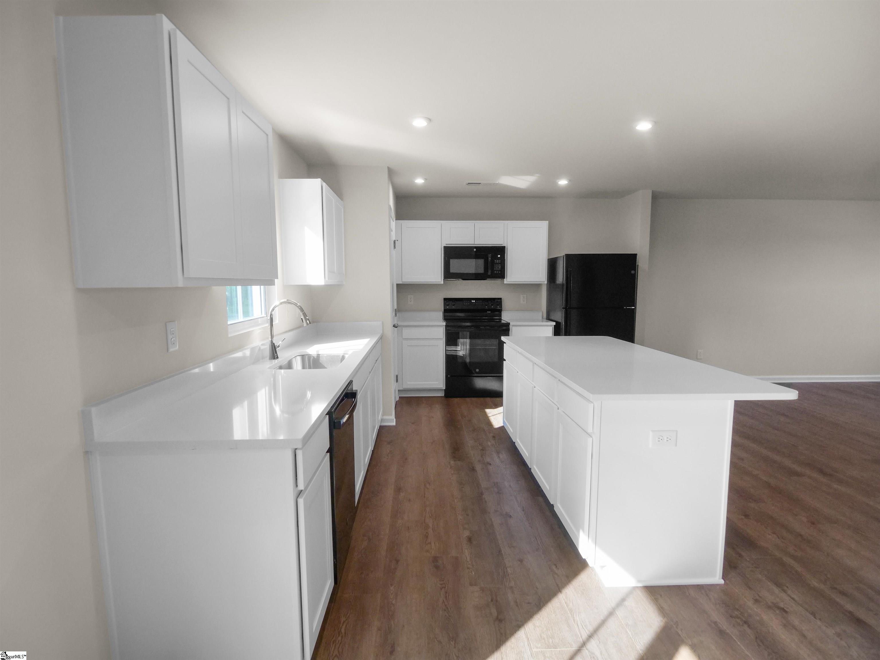 789 Baker Way Moore, SC 29369 - Photo 6 of 39