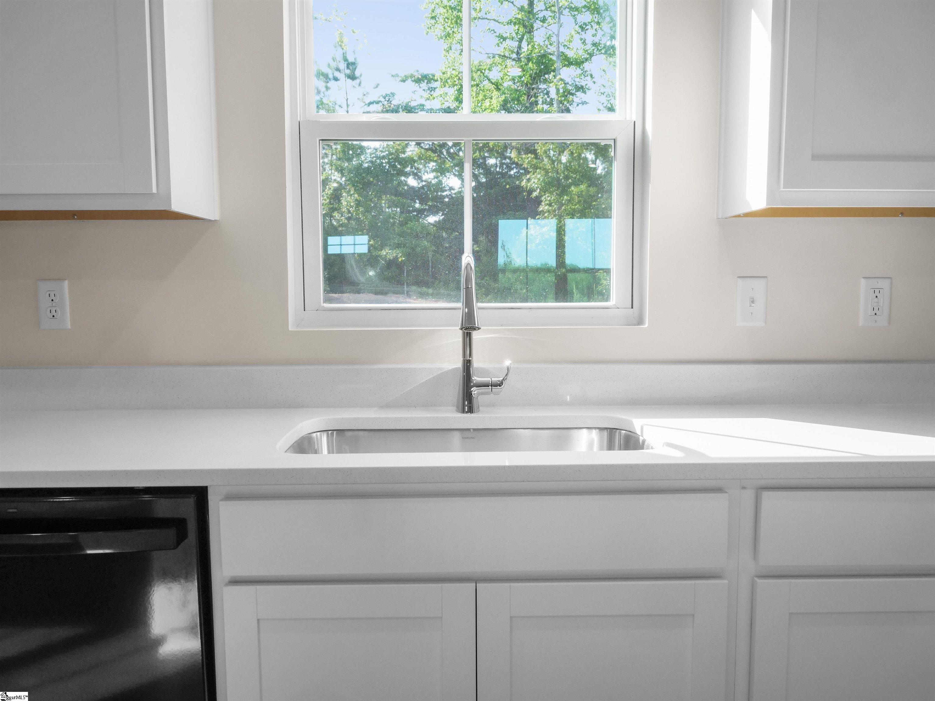 789 Baker Way Moore, SC 29369 - Photo 7 of 39