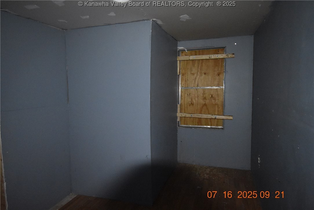 168 Harmon Road Charleston, WV 25314 - Photo 12 of 15 Gallery Image 12