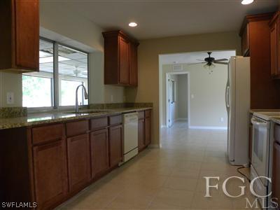 6131 Neal Road Fort Myers, FL 33905 - Photo 5 of 10 Gallery Image 5