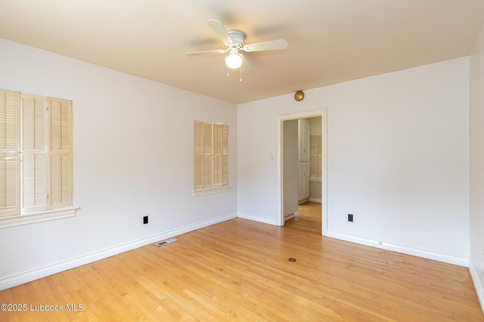 2324 17th Street Lubbock, TX 79401 - Photo 6 of 28 20250618184740707165000000-o