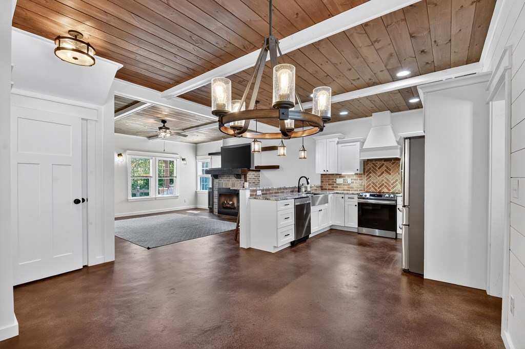 1081 Mitchell Branch Road Morganton, GA 30560 - Photo 16 of 52 Gallery Image 16