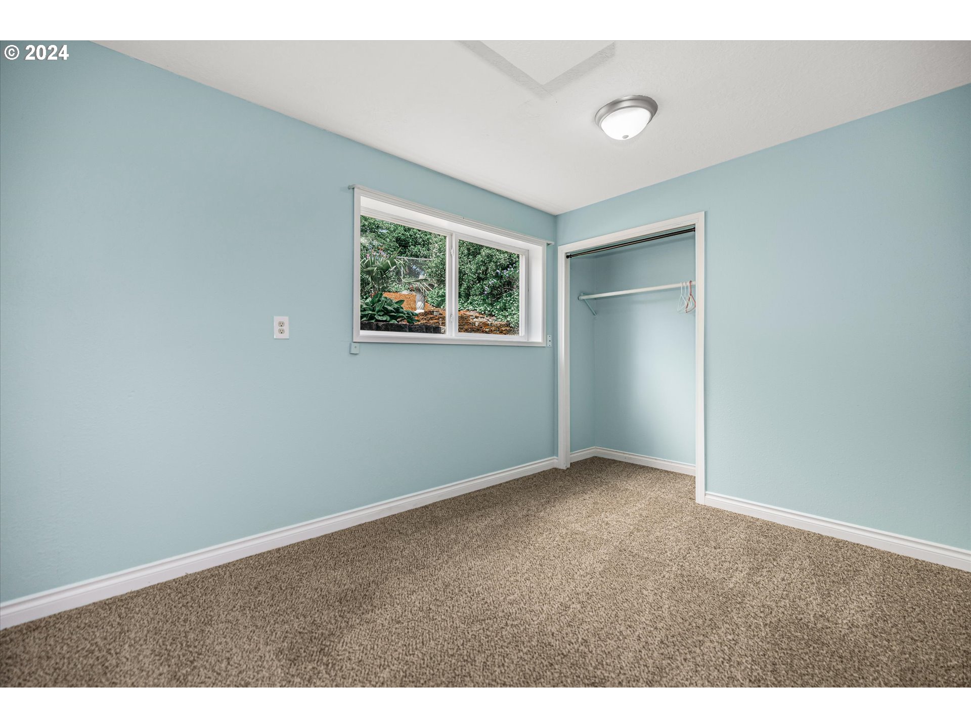 7575 Ridgewood Drive Gladstone, OR 97027 - Photo 16 of 24 Gallery Image 16