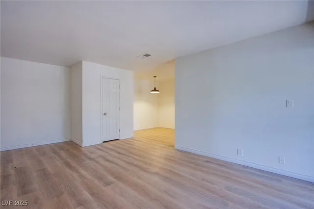 $1,045 | 4310 Sandy River Drive, Unit 70, Las Vegas, NV 89103