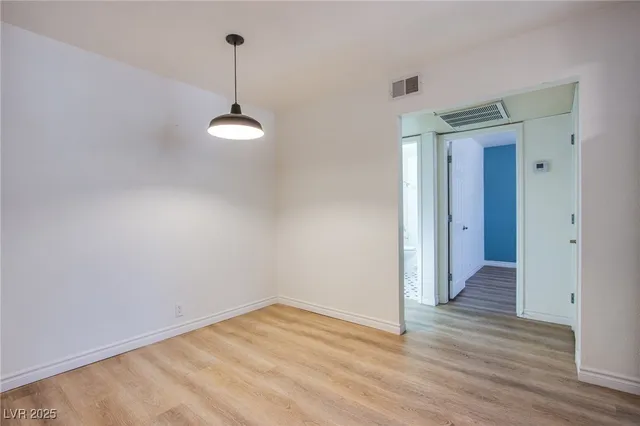 $1,045 | 4310 Sandy River Drive, Unit 70, Las Vegas, NV 89103