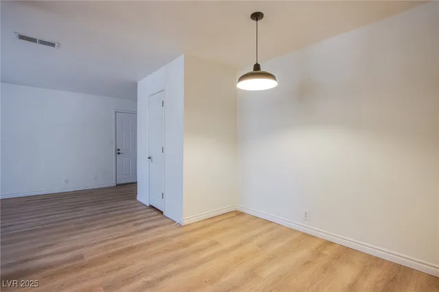 $1,045 | 4310 Sandy River Drive, Unit 70, Las Vegas, NV 89103