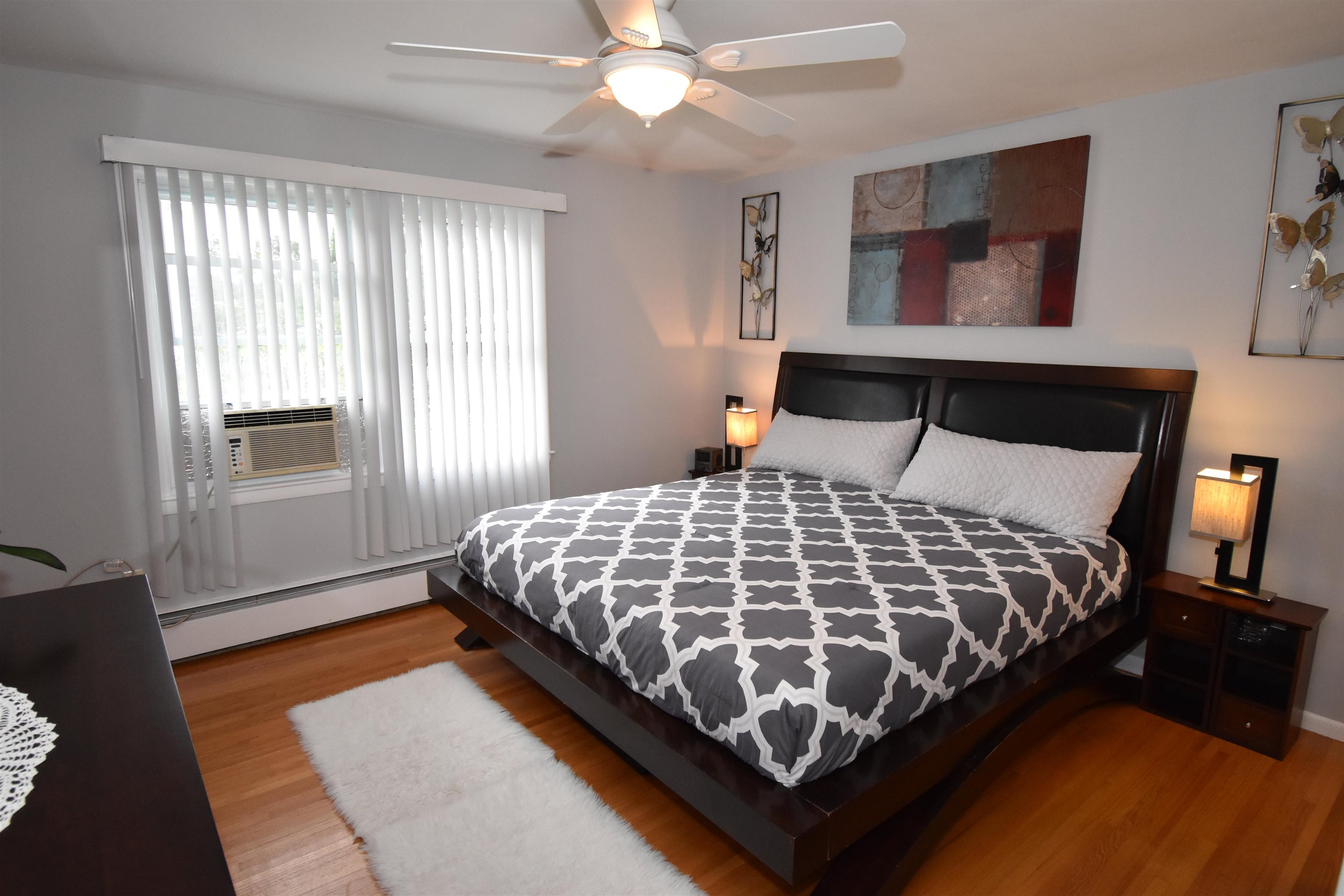 465 Reed Street Manchester, NH 03102 - Photo 8 of 40
