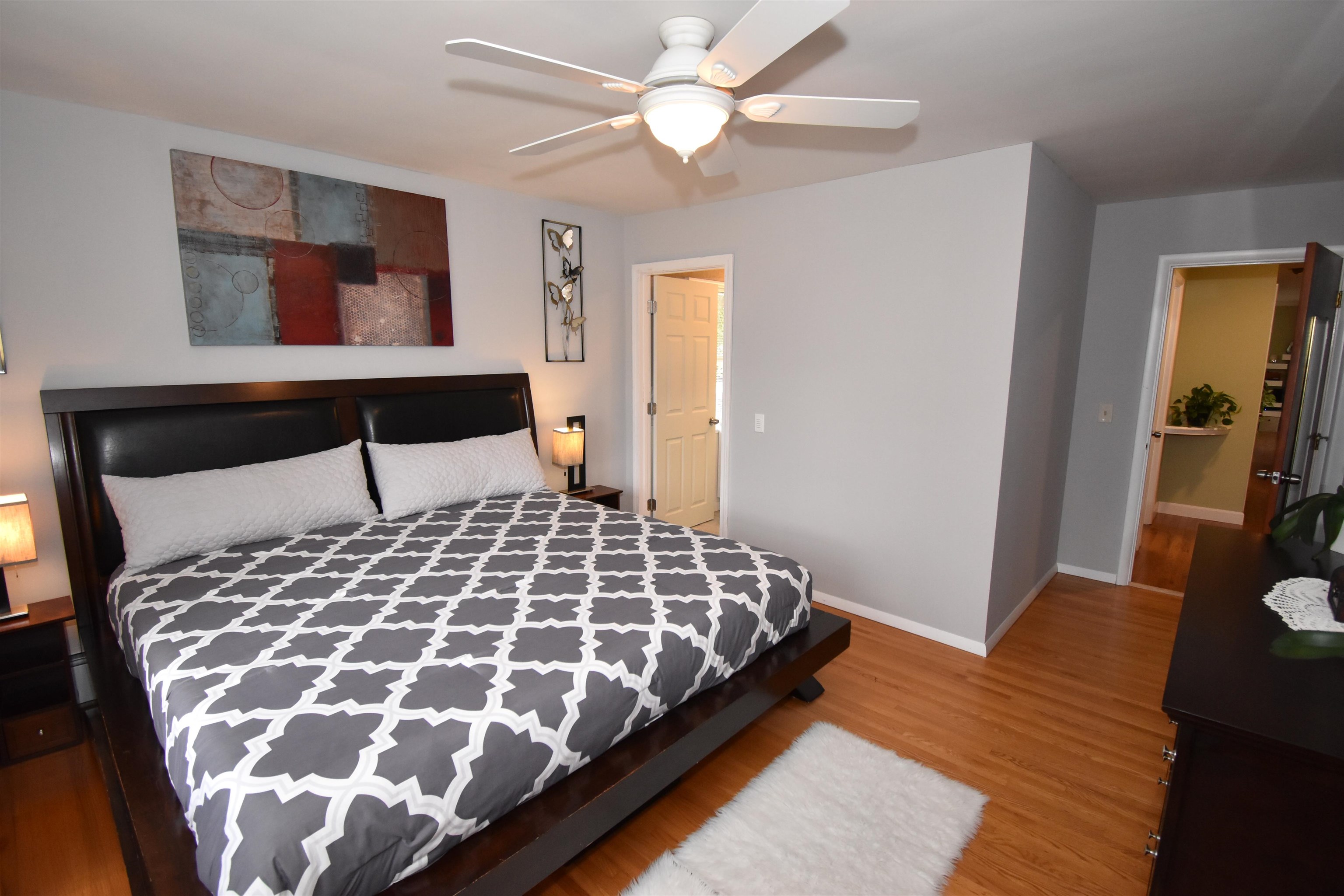 465 Reed Street Manchester, NH 03102 - Photo 9 of 40
