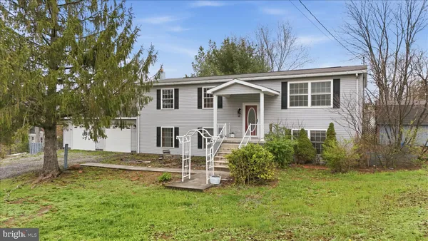 $240,000 | 1925 Cut Off Road, Keyser, WV 26726