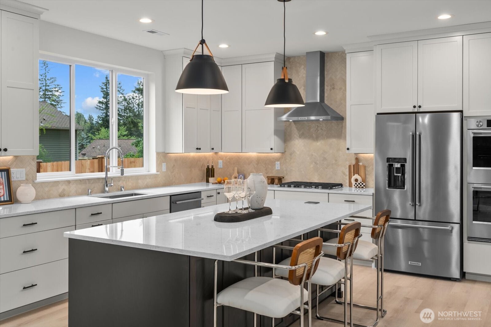 22012 Southeast 276th Place Maple Valley, WA 98038 - Photo 15 of 40