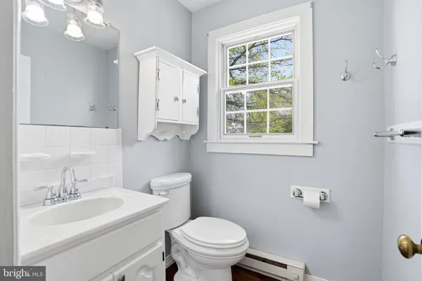 $599,900 | 684 Hunsicker Road, Telford, PA 18969