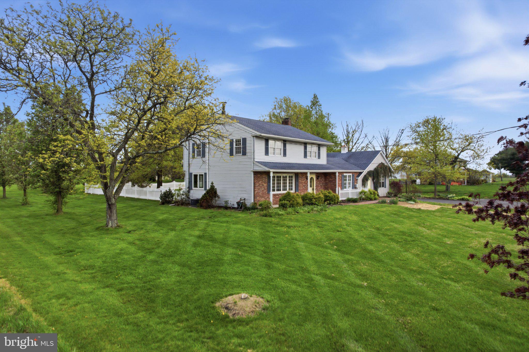 684 Hunsicker Road Telford, PA 18969 - Photo 3 of 89 Charming home nestled in lush greenery.