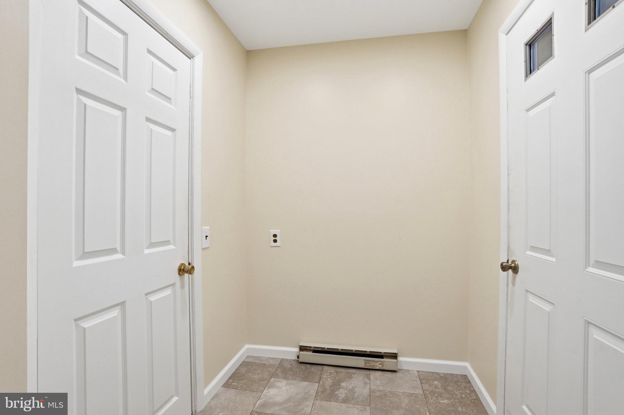 684 Hunsicker Road Telford, PA 18969 - Photo 33 of 89 Inviting entryway with dual doors.