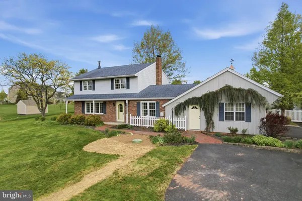 $599,900 | 684 Hunsicker Road, Telford, PA 18969