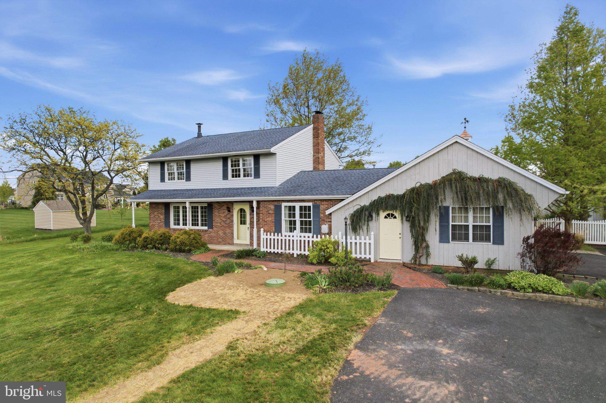 684 Hunsicker Road Telford, PA 18969 - Photo 5 of 89 Charming home with lush green surroundings.