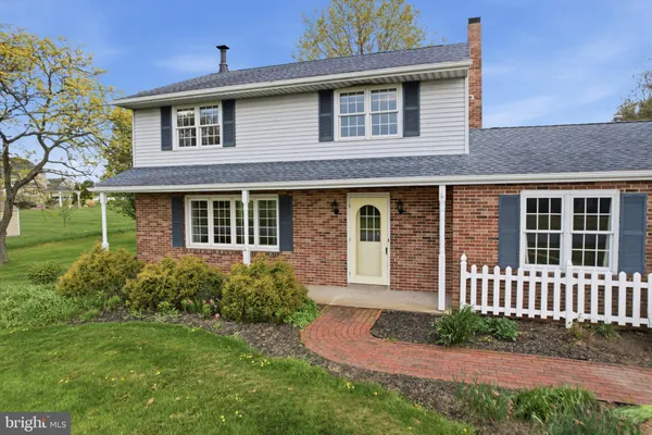 $599,900 | 684 Hunsicker Road, Telford, PA 18969