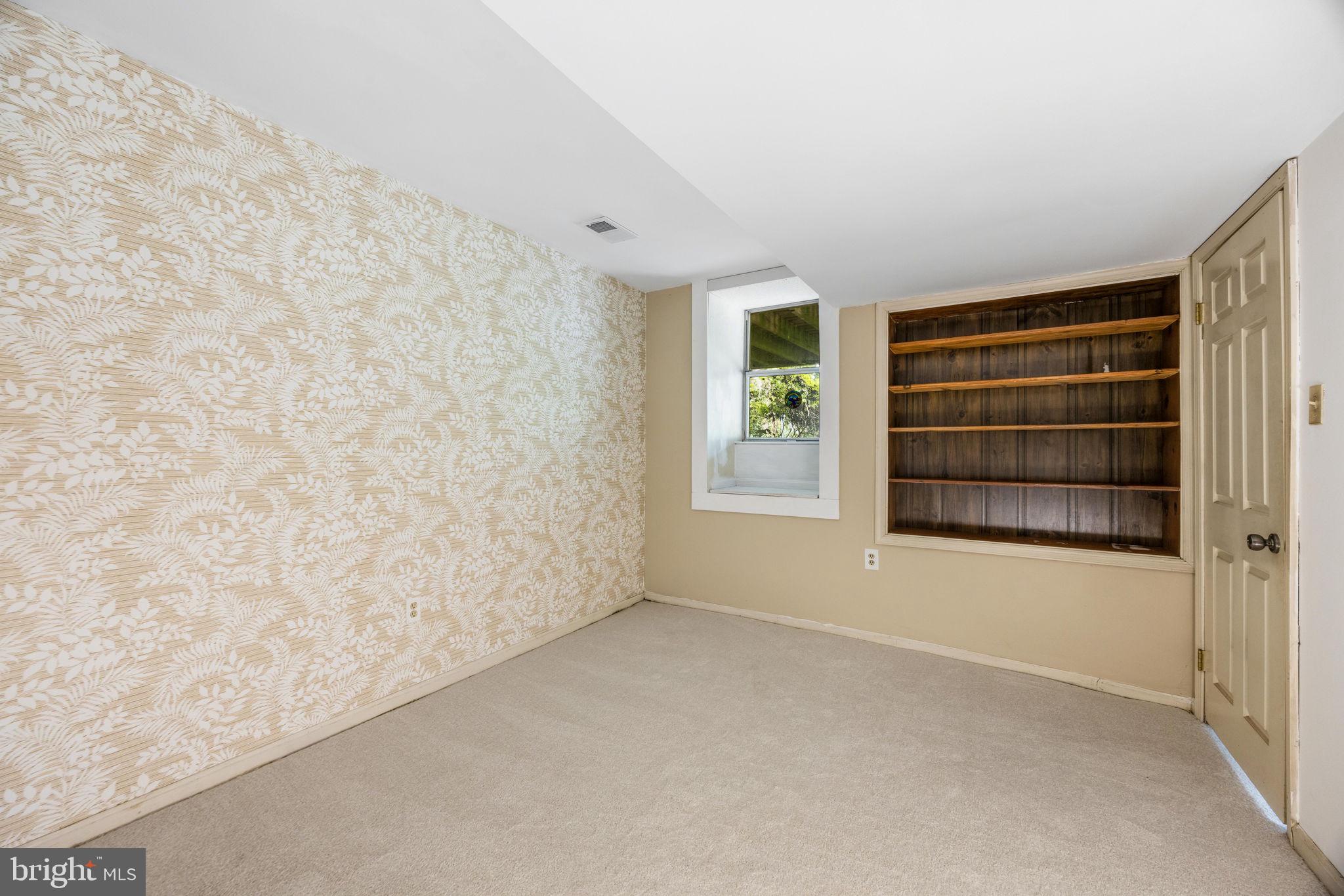 356 Severn Road Annapolis, MD 21401 - Photo 14 of 86 Gallery Image 14
