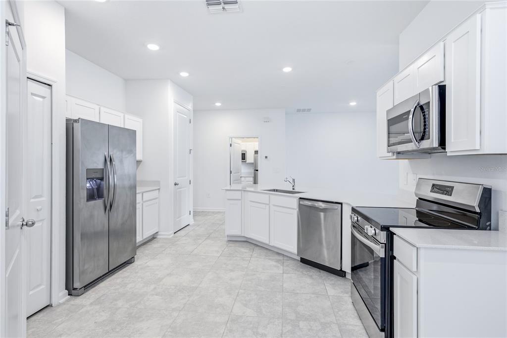 516 Reggie Road Winter Haven, FL 33859 - Photo 27 of 44 Gallery Image 27