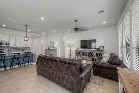 $375,000 | 3015 Velda May Drive, Richmond, TX 77406