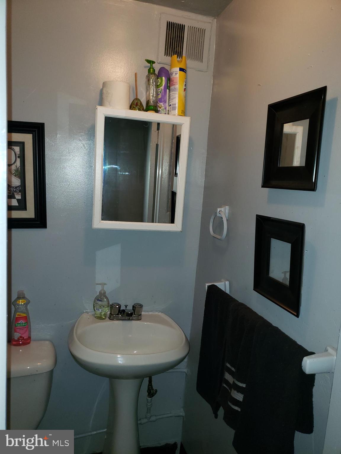 3736 Lankenau Road Philadelphia, PA 19131 - Photo 17 of 18 Gallery Image 17