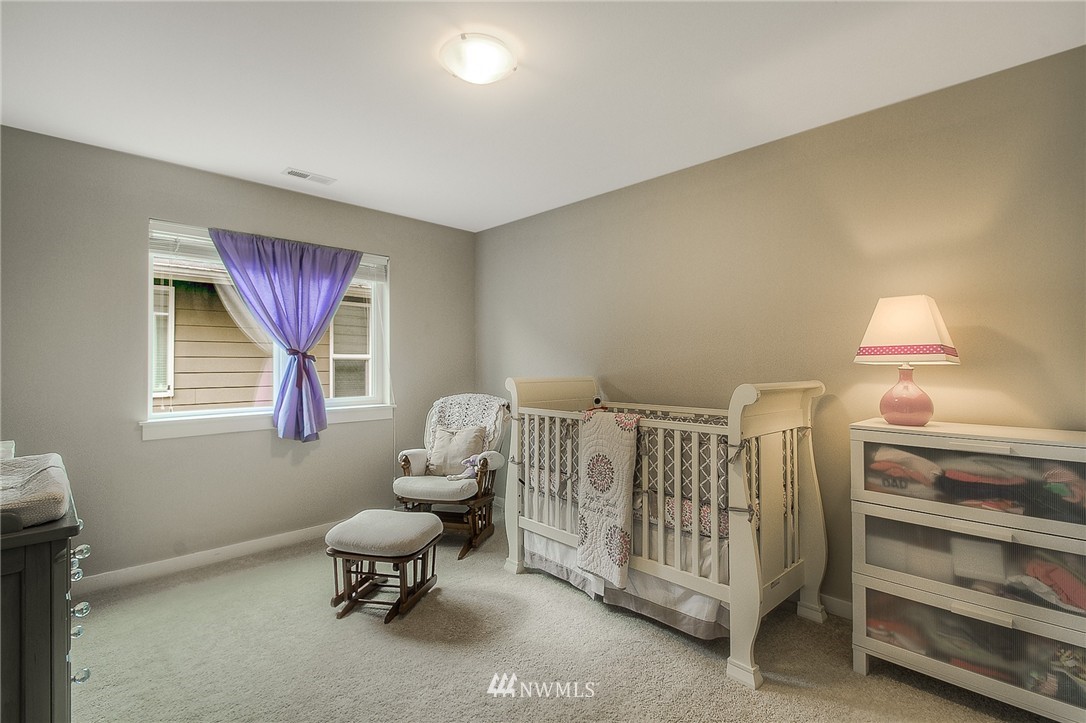 987 Jericho Place Northeast Renton, WA 98059 - Photo 18 of 25