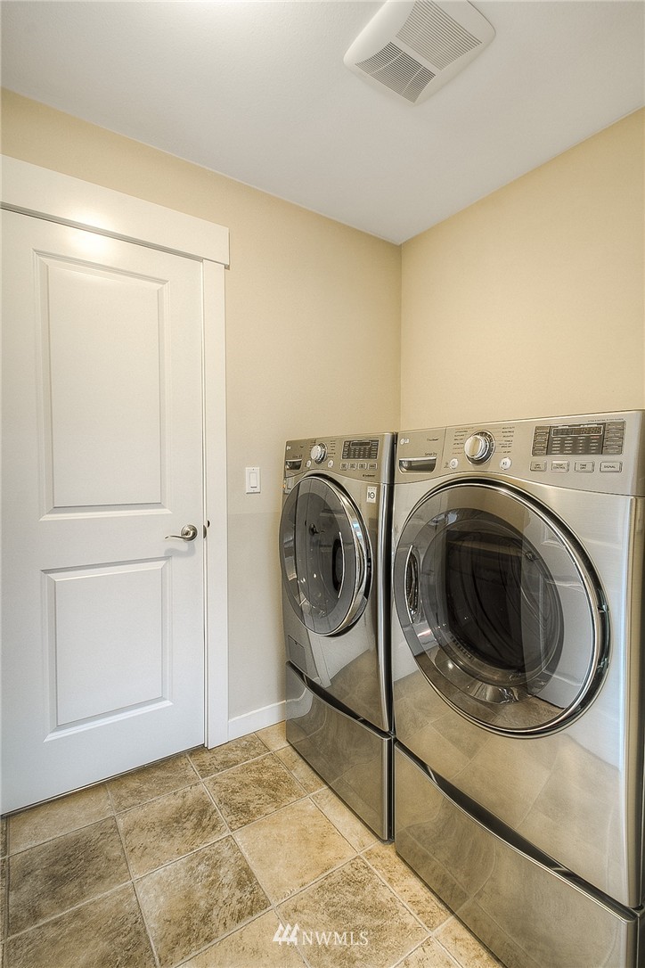987 Jericho Place Northeast Renton, WA 98059 - Photo 20 of 25