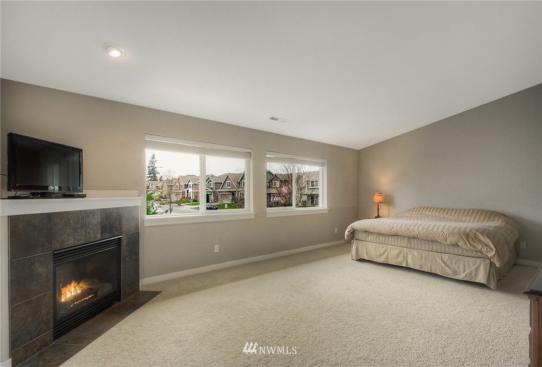987 Jericho Place Northeast Renton, WA 98059 - Photo 21 of 25