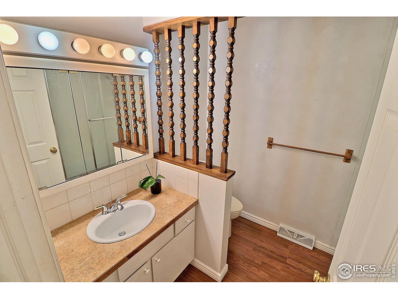 2722 19th St Road Greeley, CO 80634 - Photo 28 of 40 Upstairs Bathroom