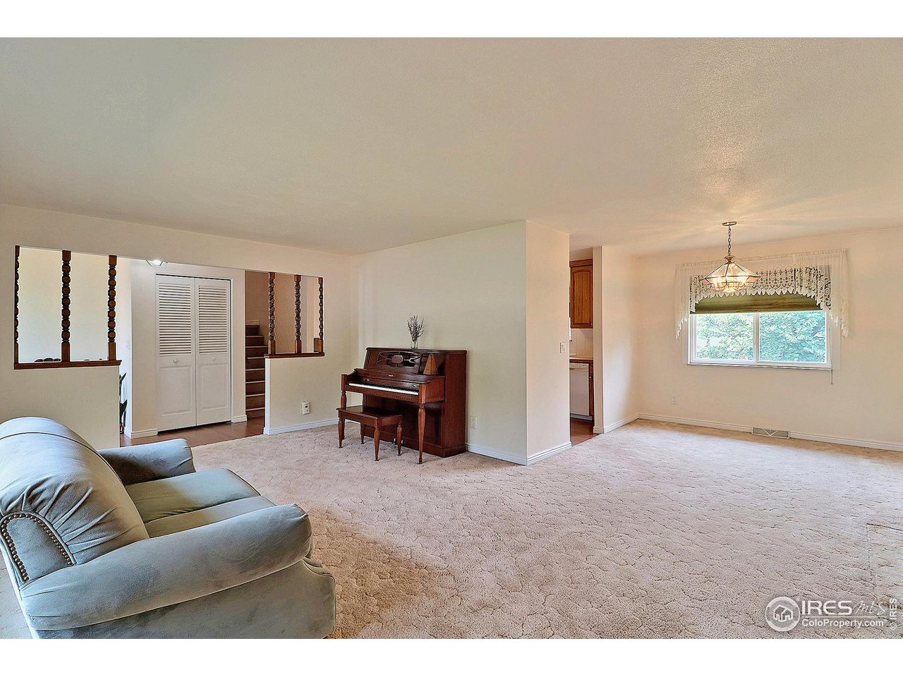 2722 19th St Road Greeley, CO 80634 - Photo 8 of 40 Beautiful Living Room and Dining Room