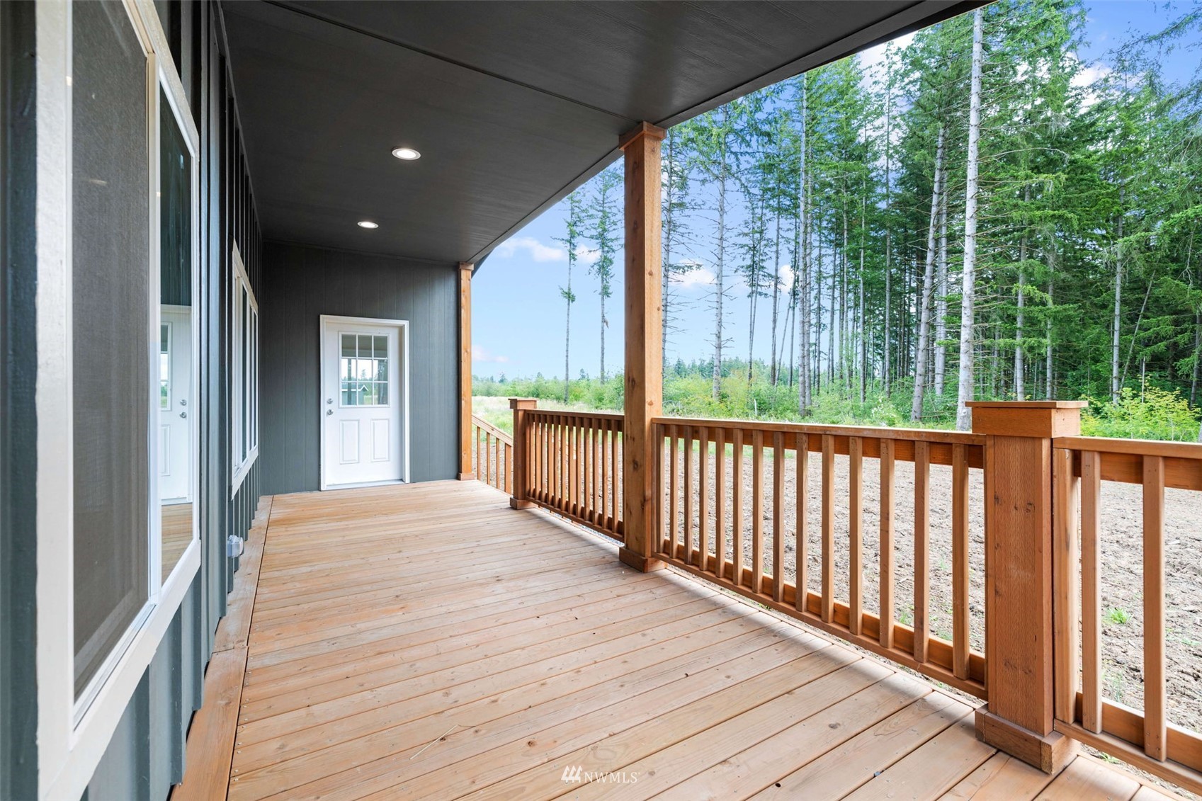 459 Antrim Road Winlock, WA 98596 - Photo 4 of 40 a view of backyard with green space