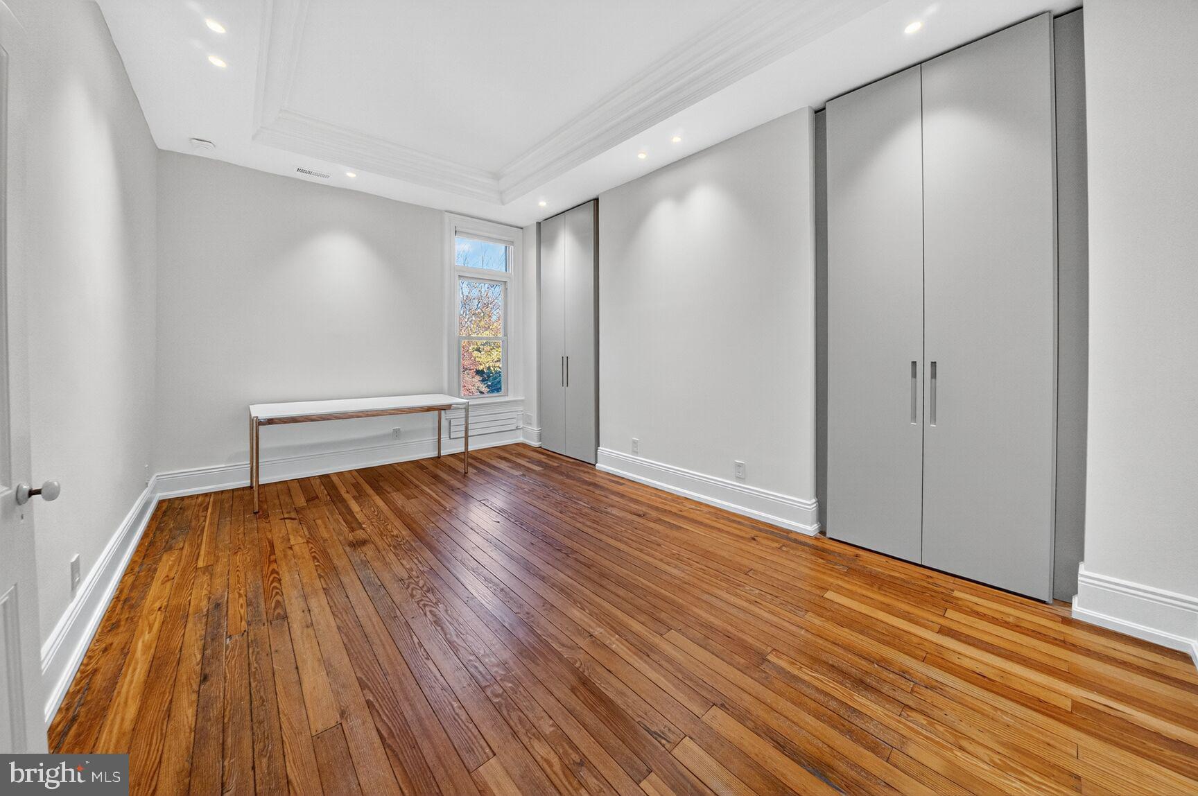 917 O Street Northwest Washington, DC 20001 - Photo 12 of 29