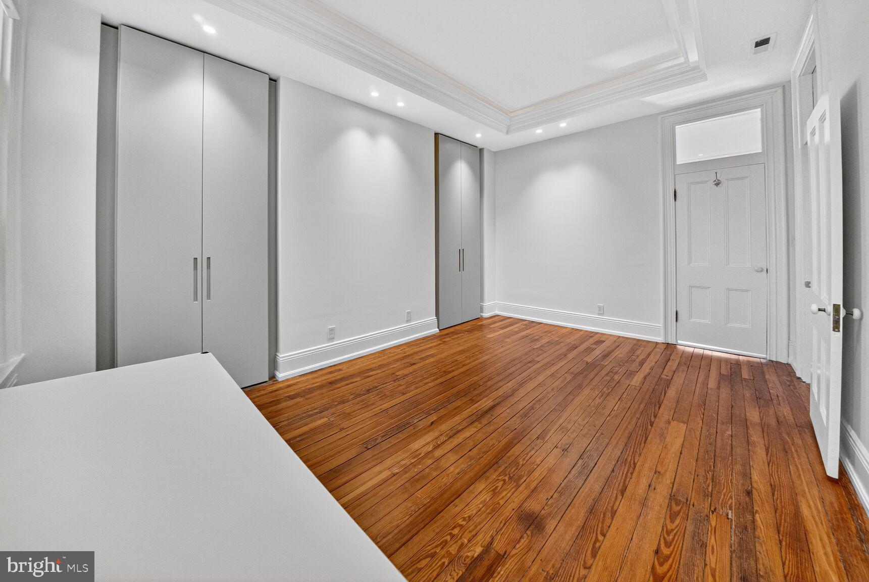 917 O Street Northwest Washington, DC 20001 - Photo 13 of 29