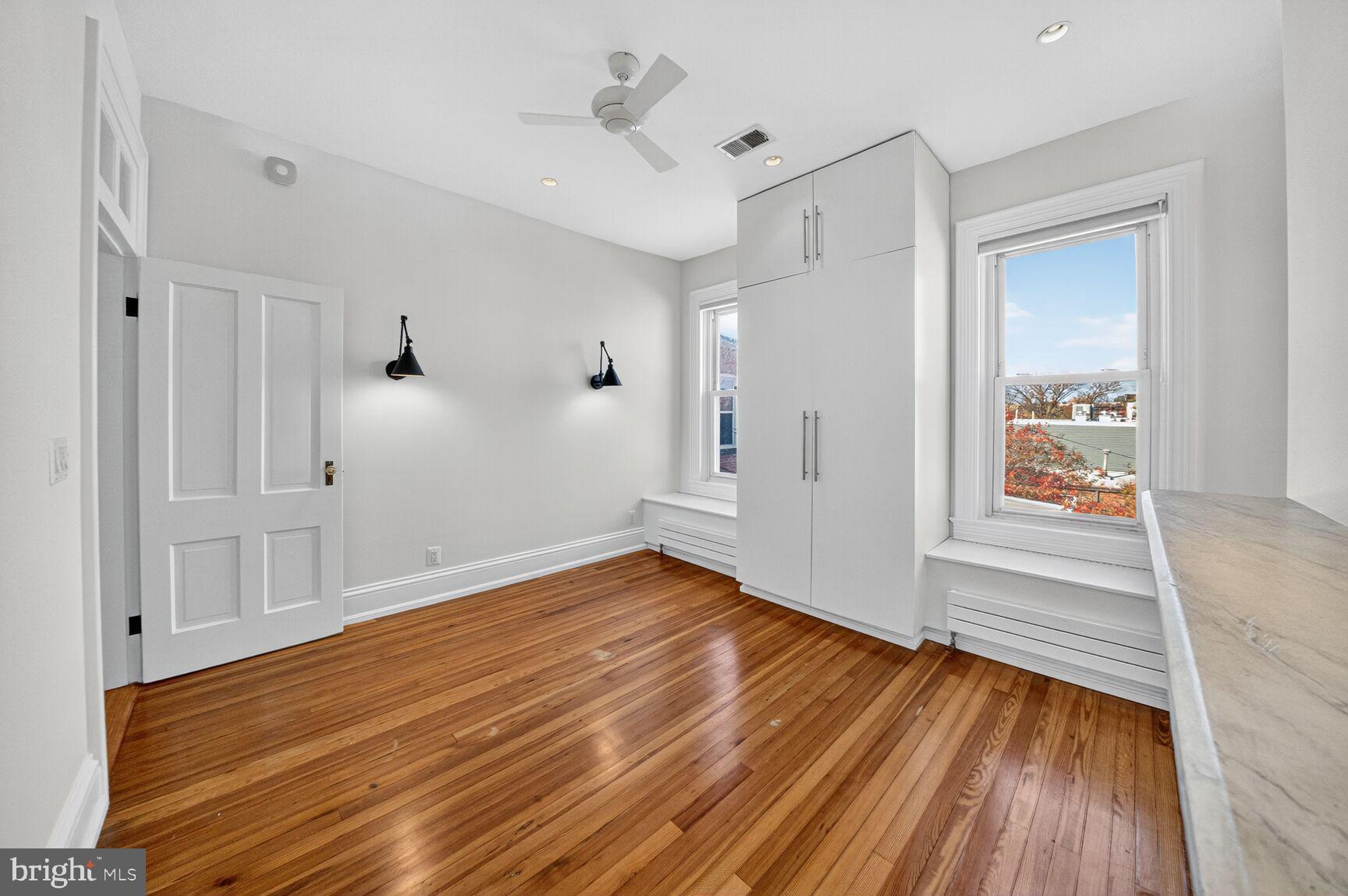 917 O Street Northwest Washington, DC 20001 - Photo 21 of 29