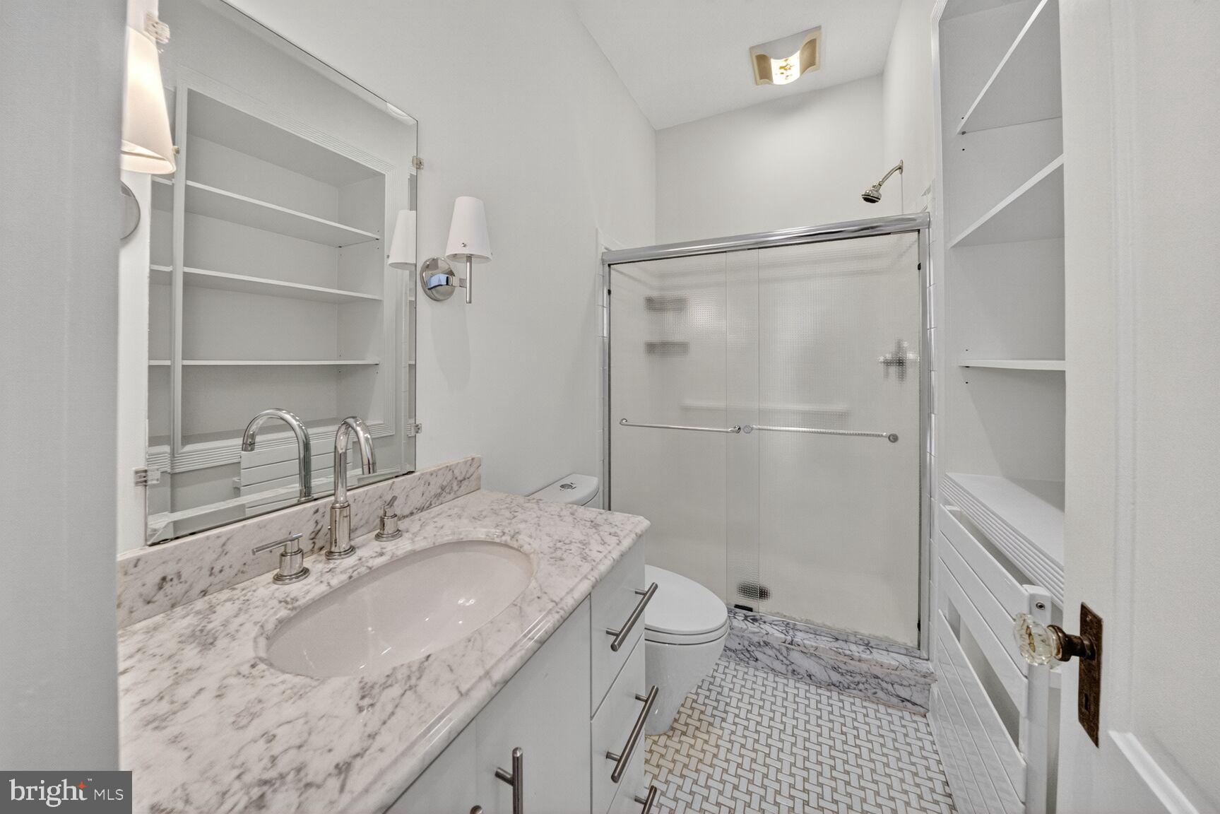 917 O Street Northwest Washington, DC 20001 - Photo 22 of 29