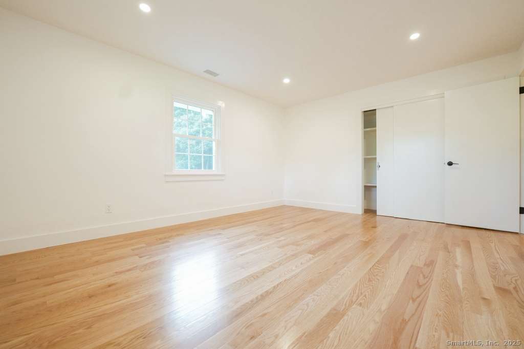 45 Frenchtown Road Trumbull, CT 06611 - Photo 10 of 24